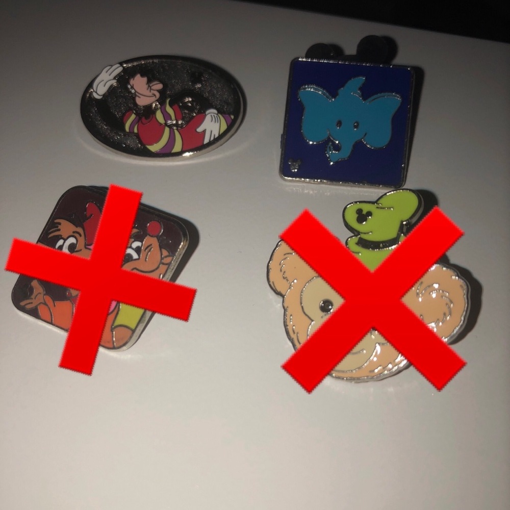 SOLD‼️Disney Pins